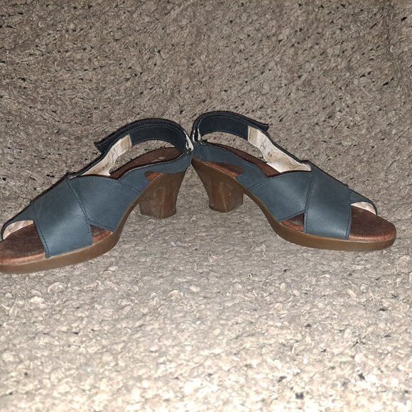 EL NATURALISTA-Espiral-N585-Nubuck Crossed Strap Slingback-Sz 38-Excellent - Picture 4 of 8